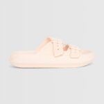 Imagen de Sandalias Playeras Hypnotic Para Mujer Play Comf Y Hebi Beige con 78% de descuento