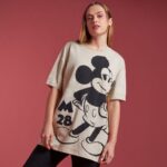 Imagen de Polo Disney Mujer Manga Corta Oversize con 51% de descuento