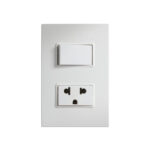Imagen de Interruptor+Tomacorriente Universal Simon con 66% de descuento online en Vea | SuperCupon