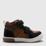 Imagen de Zapatillas Urbanas Niño Jorge I con 47% de descuento oferta online | SuperCupon