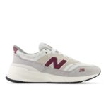 Imagen de Zapatillas Urbanas New Balance Hombre U997Rmgc Gris con 49% de descuento online en Oechsle | SuperCupon