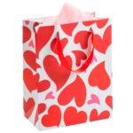 Imagen de Bolsa de Regalo CLASS&WORK Corazones Rojos Grande con 52% de descuento oferta online | SuperCupon