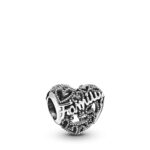Imagen de Charm Corazón De Familia con 50% de descuento oferta online | SuperCupon