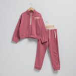 Imagen de Conjunto Polera y Pantalón Buzo Niña con 50% de descuento oferta online | SuperCupon