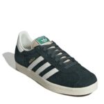 Imagen de Zapatillas Gazelle Mujer Cuero Gamuza Verde con 50% de descuento oferta online | SuperCupon