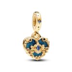 Imagen de Charm Colgante Doble Carroza Y Corazón De La Cenicienta De Disney con 70% de descuento oferta online | SuperCupon