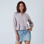 Imagen de Blusa Mujer Pespunte Manga 3/4 Amc con 61% de descuento oferta online | SuperCupon